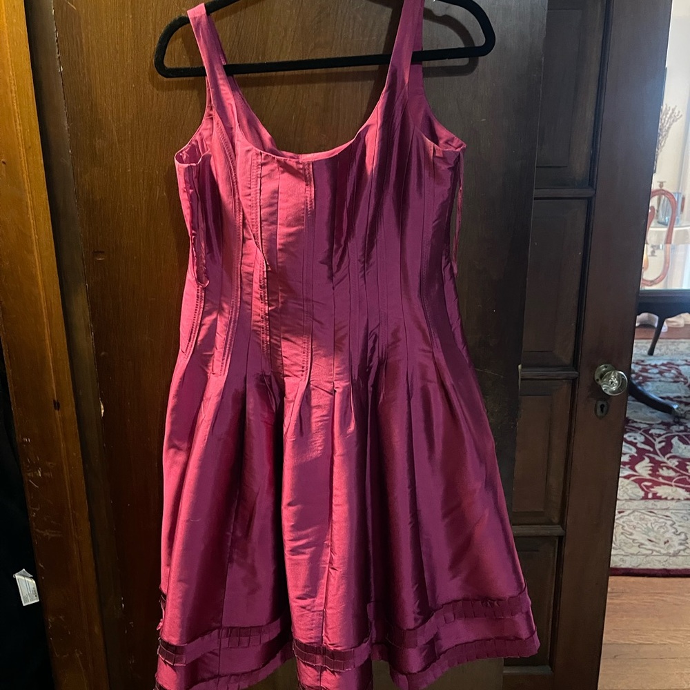 Dress (polyester) cranberry